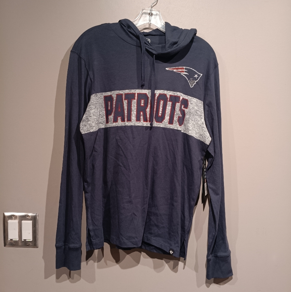 47' new England Patriots lightweight pullover hoodie